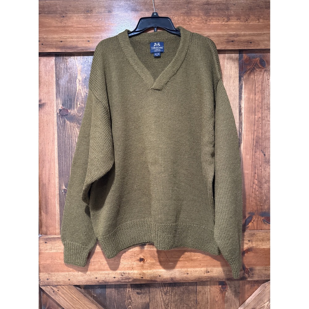 Willis & Geiger Outfitters Mens XL Wool V-Neck Sweater Olive Green Heavy Knit
